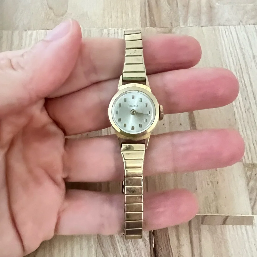 Vintage Timex ladies gold tone mechanical winding dress watch